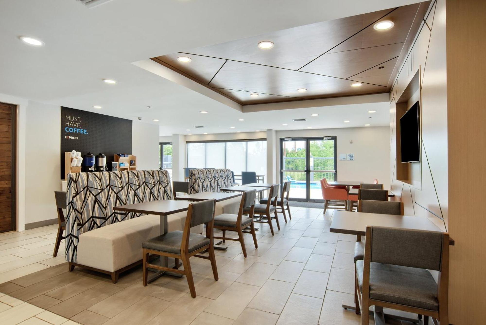 Holiday Inn Express & Suites - Mobile - I-65 By Ihg Extérieur photo
