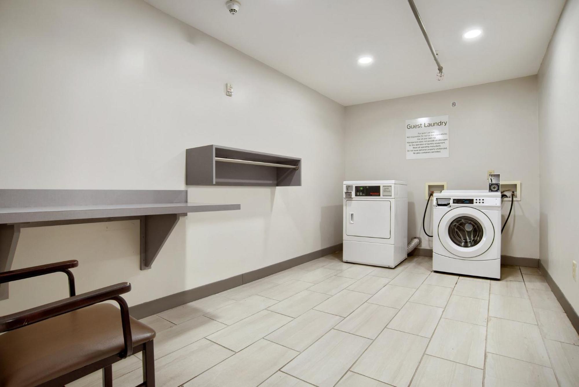 Holiday Inn Express & Suites - Mobile - I-65 By Ihg Extérieur photo